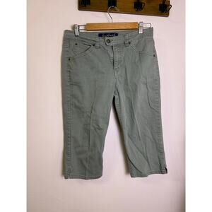 Gloria Vanderbilt Amanda Perfect Fit Capri Pants Women’s 8 Sage Green Stretch